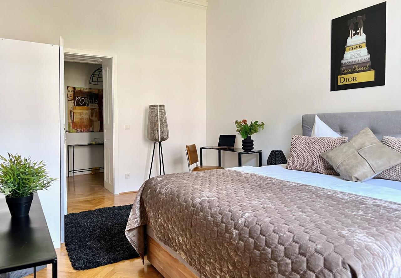Belle Art Design Suite Im Herzen Von Wien Esterno foto