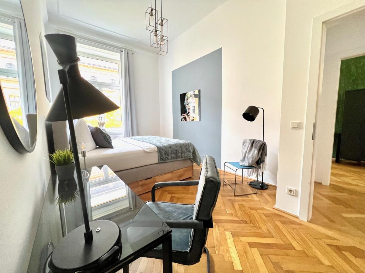 Belle Art Design Suite Im Herzen Von Wien Esterno foto
