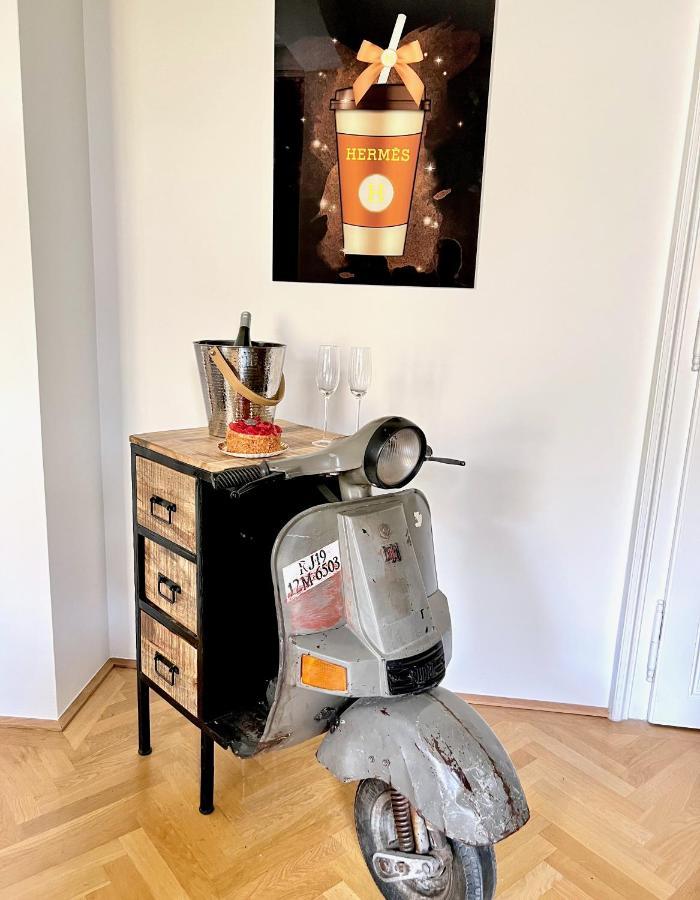 Belle Art Design Suite Im Herzen Von Wien Esterno foto